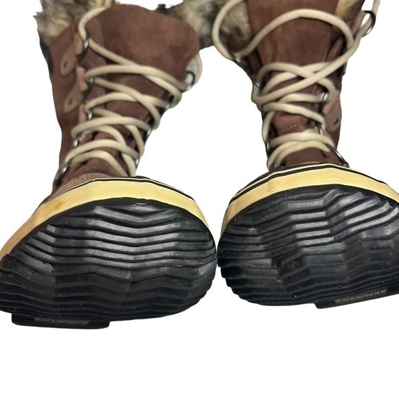 SOREL Joan of Arctic Boots Size 6 - Picture 6 of 10